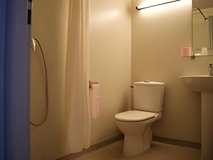 Bathroom, L'Escale, Haute-Marne
