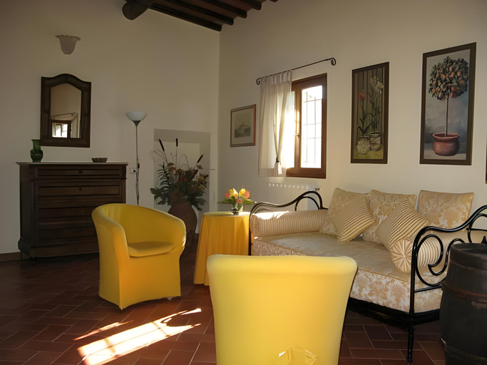 Others 5, Agriturismo Il Ponticello, Prato