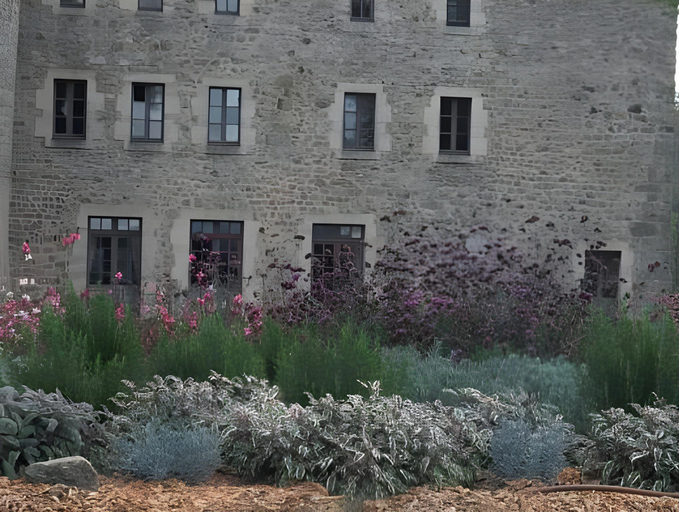 Others 3, Chateau du Besset, Ardèche