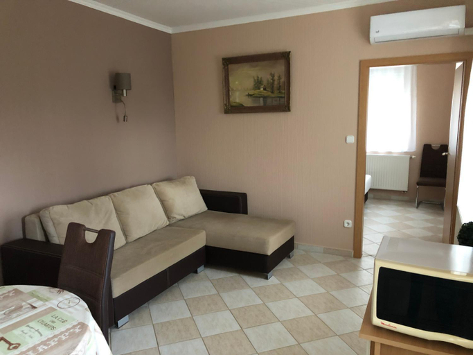 2, Jozsef Apartments House, Nagykanizsai/Zalakaros