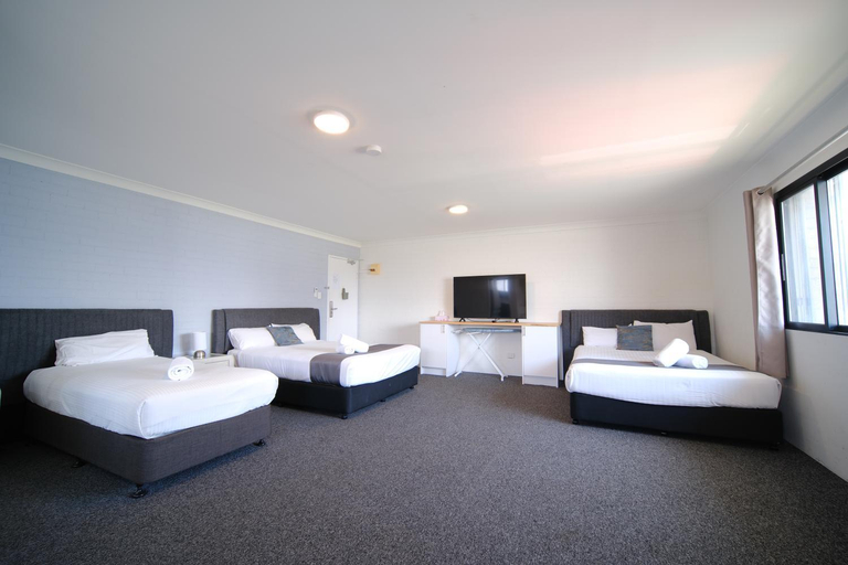 Bedroom 10