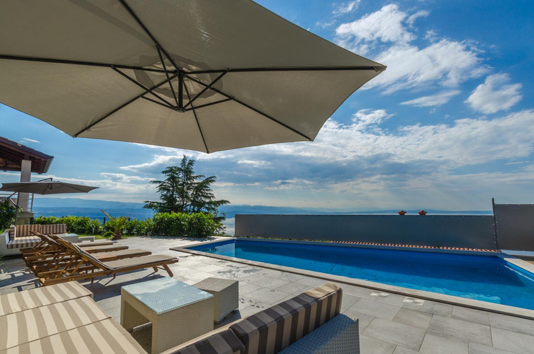 Others 2, Apartments Villa Sonja, Opatija/Veprinac