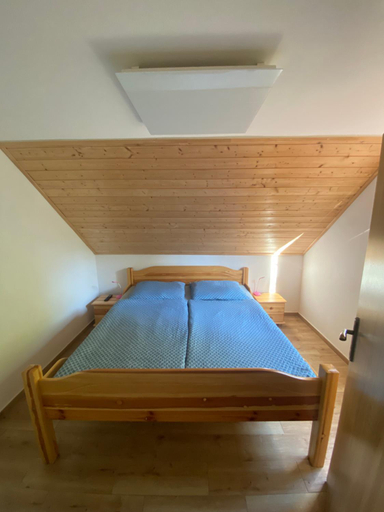 Others 3, WBS Vinarstvi U Lisu Znojmo 6345, Znojmo