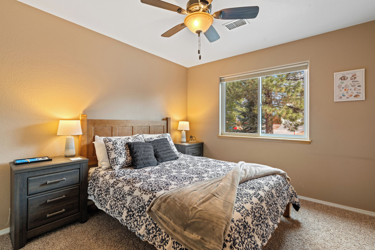 Bedroom 3, Pine Cliff, Coconino
