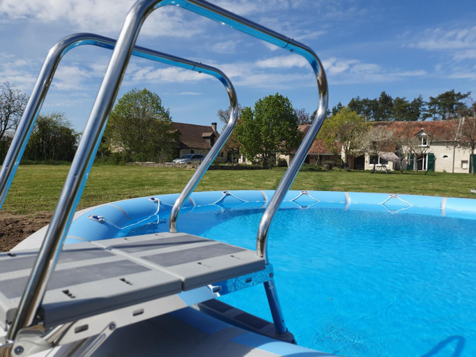 Sport & Beauty 4, Farm de Rodeo Gites et chambre d' hotes, Indre
