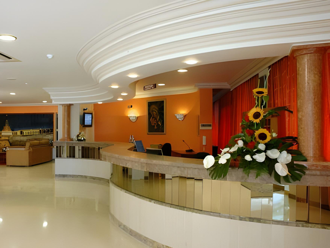 Public Area, Avenida de Fatima, Ourém