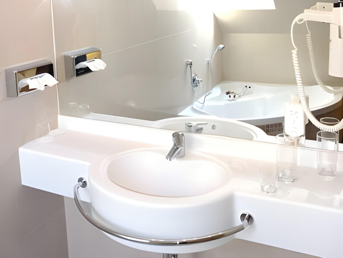 Bathroom 5, Hotel Nationalpark, Neusiedl am See