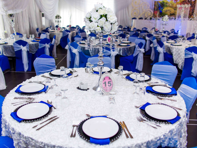 Food & Drinks 5, Novotel Port Harcourt, Obio/Akp