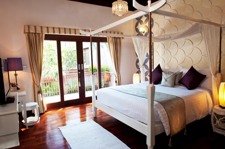 Bedroom 8