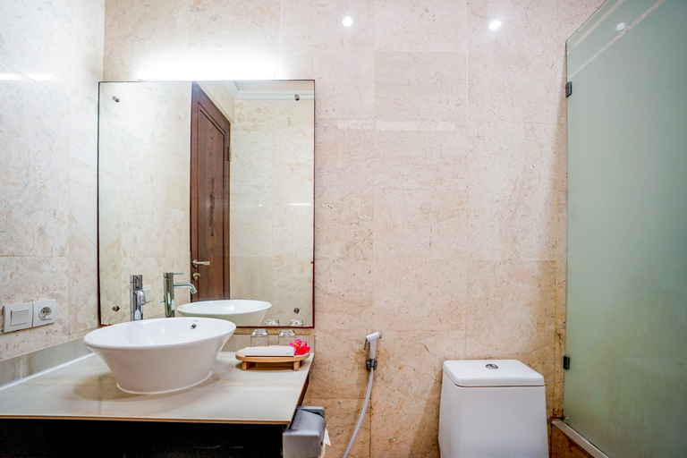 Bathroom 5