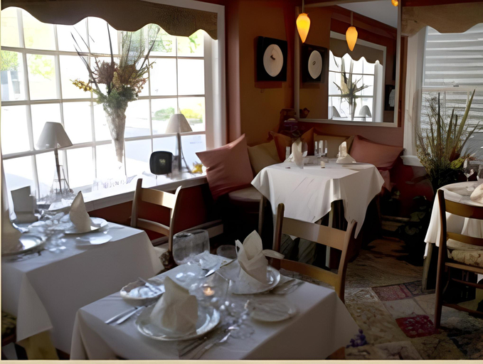 Food & Drinks 3, Bouchard Restaurant & Inn, Newport