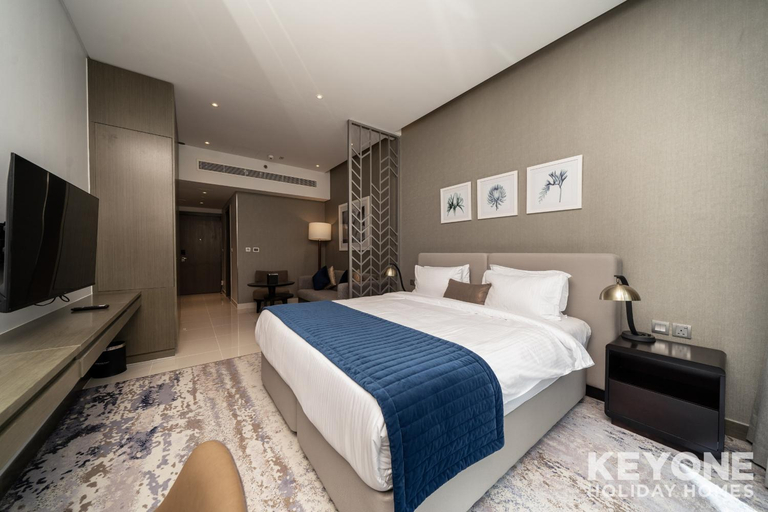 Bedroom, Elegant Studio Living in Privé, Dubai
