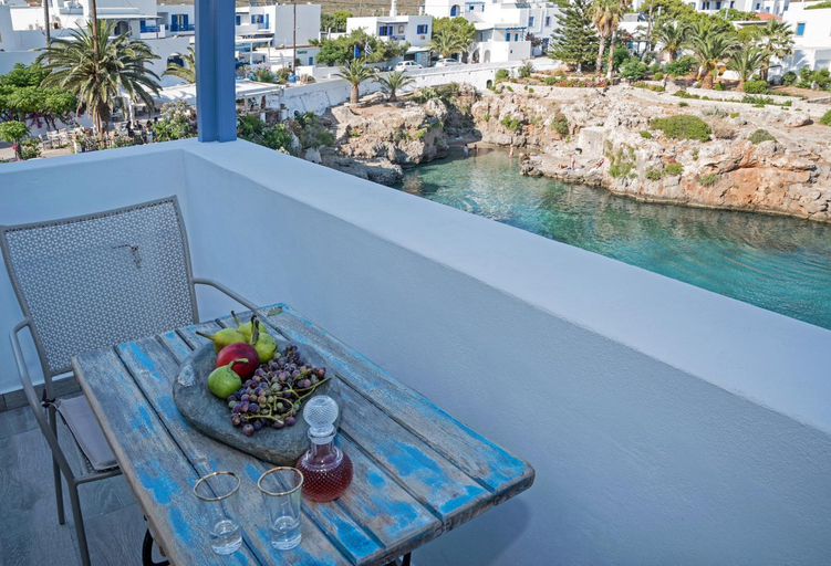 Sport & Beauty, Avlemonas Bay Sea Houses., Attica