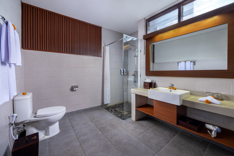 Bathroom 6