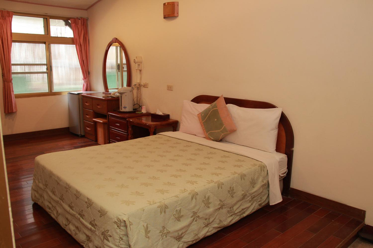 Others 5, Qingxiu Hotel, Tainan
