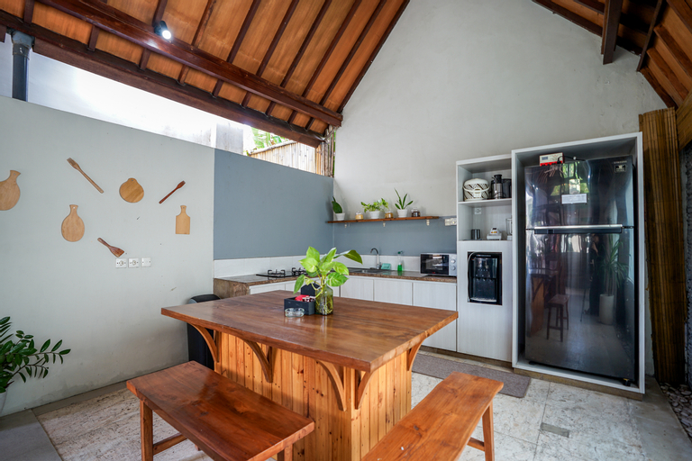 Dining Room 19