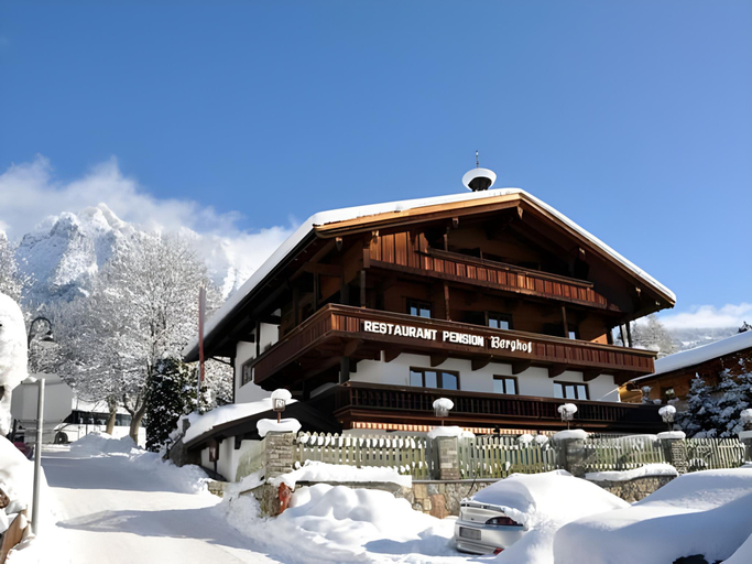 Others 5, Der Berghof, Kufstein