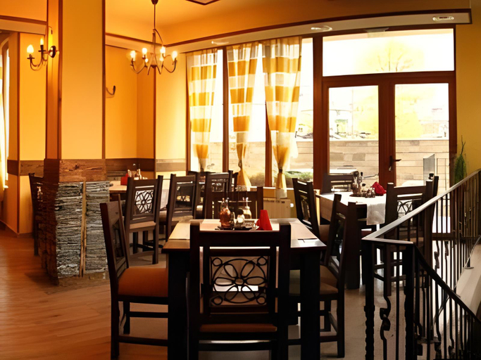 Food & Drinks 5, Meteor Family Hotel, Chepelare