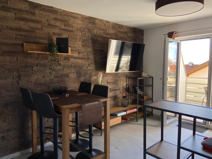 Dining Room 15