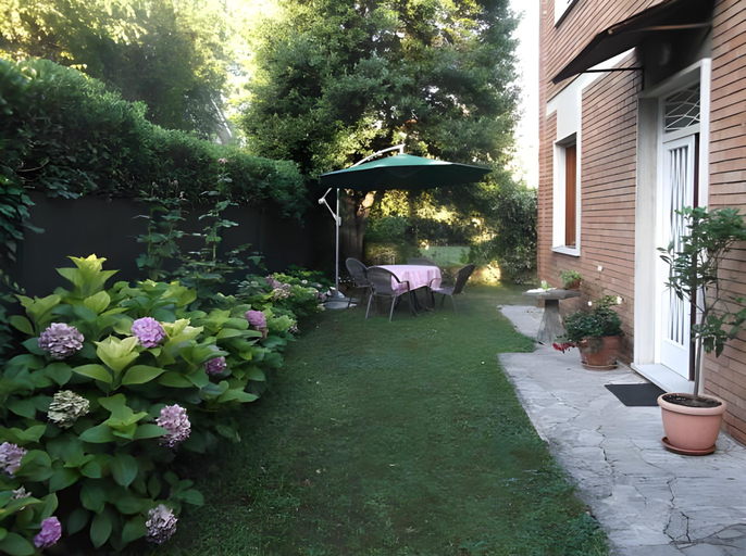 Others 5, Bed & Breakfast Agli Aceri, Verona