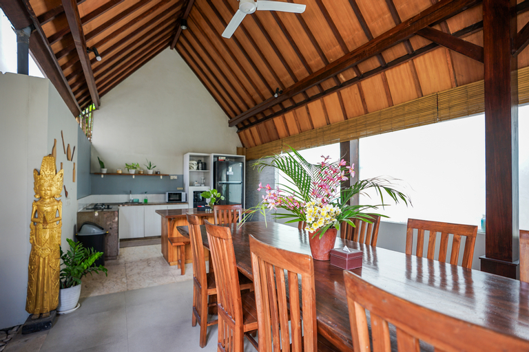 Dining Room 20