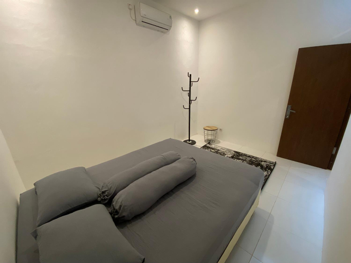 Bedroom 12