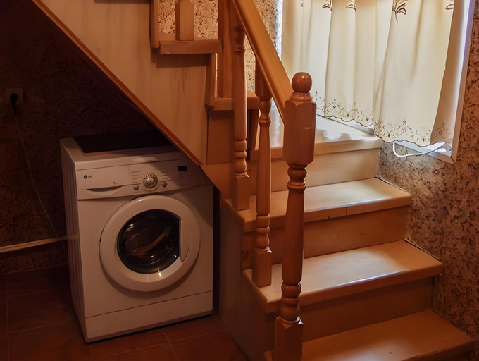 Others 5, Meidani Guest house, Tbilisi