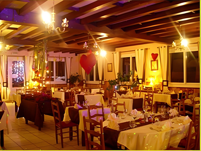 Food & Drinks 4, Logis Hotel Centrotel et Spa Bulles d'Allier, Allier