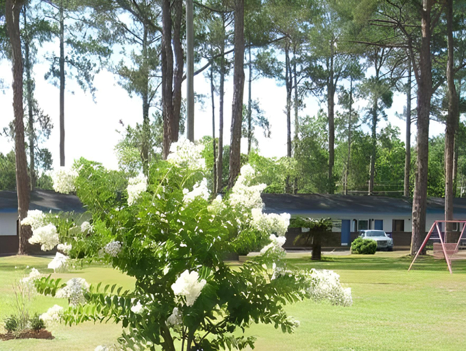 Others 3, Cheerio Inn - Glennville, Tattnall