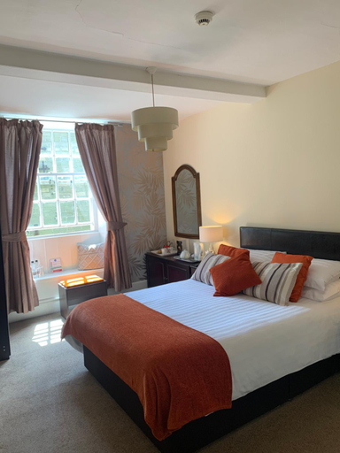 Bedroom 2, The Crown Inn, North Yorkshire