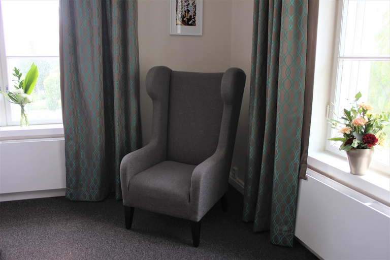 Others 4, Hotelli Kartanon Meijeri, Uusimaa