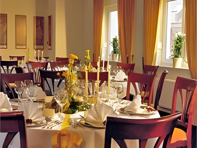 Food & Drinks 5, Victor's Residenz-Hotel Leipzig, Leipzig
