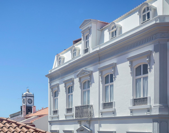 AC-Armazens Cogumbreiro, Ponta Delgada