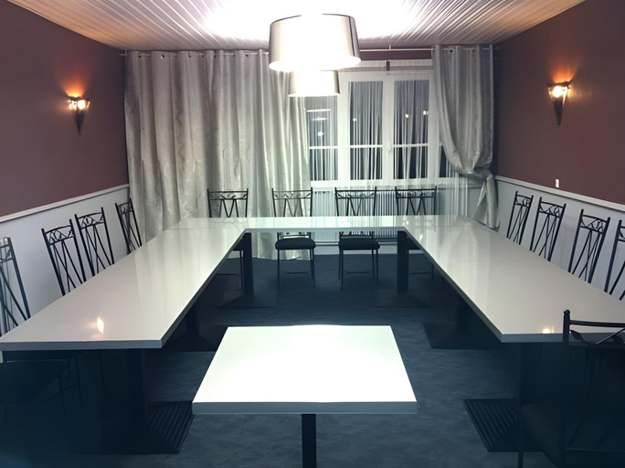 Others 3, Le Beverl'inn, Orne