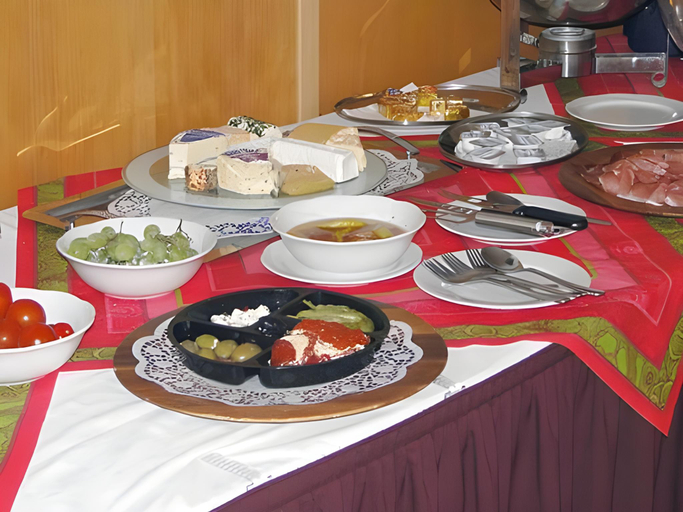Food & Drinks 5, Hotel Kitzinger Hof an der B8, Kitzingen
