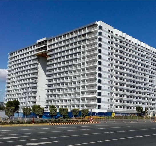 Condo in Pasay City - Shell Residences, Pasay City