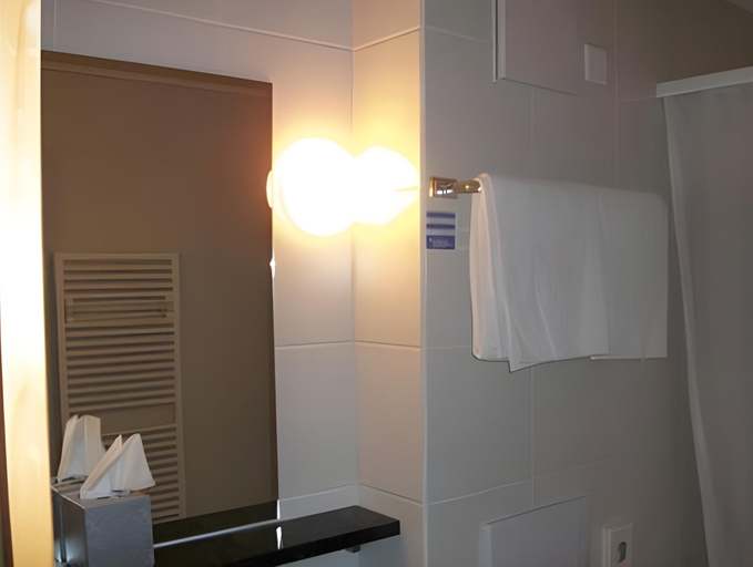 Bathroom 4, Minotel Solaria, Albula
