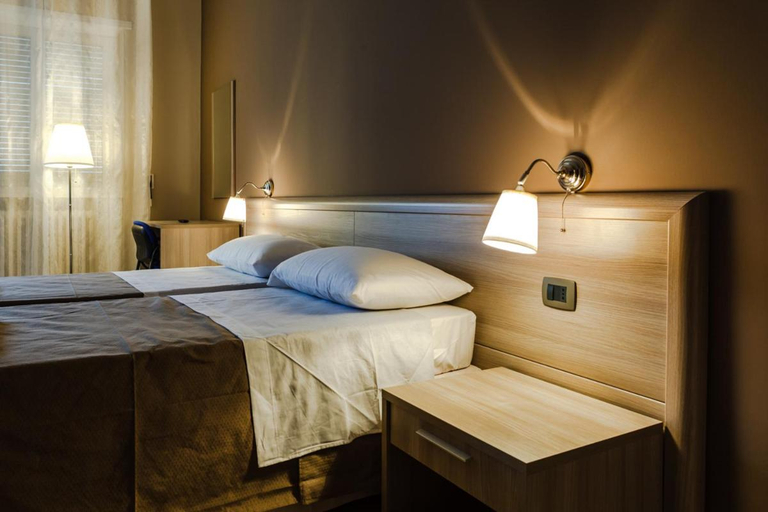 Others 2, B&B SALento, Lecce