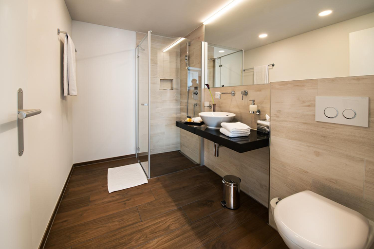 Bathroom 5
