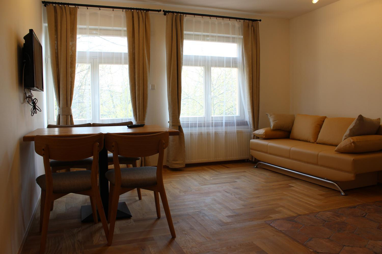 Others 5, Penzion Radost, Nymburk