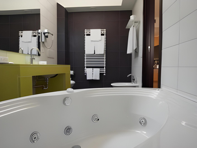 Bathroom 5, Klass Hotel, Ancona