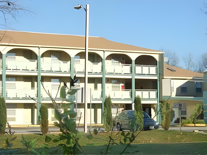Others 5, Plum Tree Inn, Gloucester