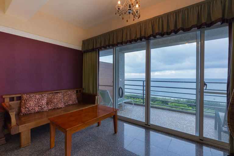 Others 5, Spray House, Hualien