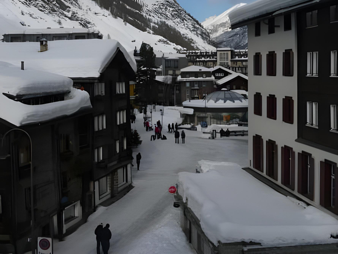 Others 4, Hotel Weisshorn, Visp