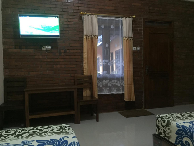 Bedroom 12