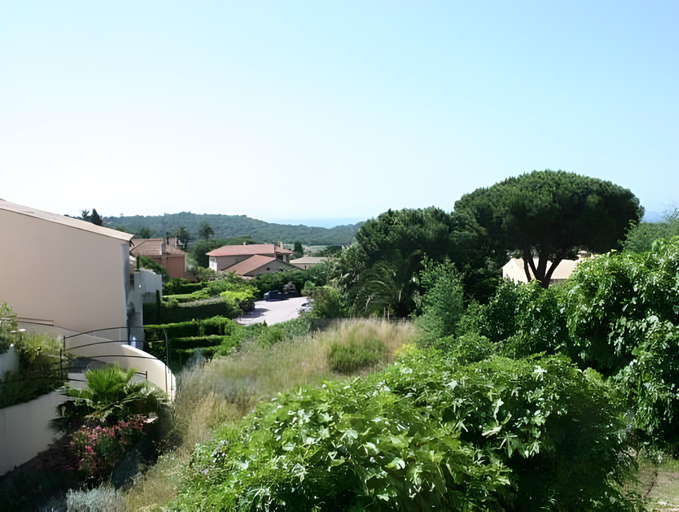 Others 4, Hotel La Cigale, Var