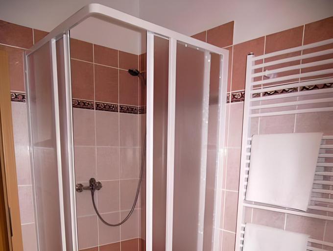 Bathroom 2, Penzion Polarka, Cheb