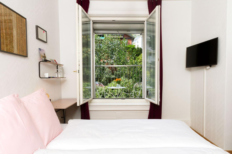 Bedroom 10