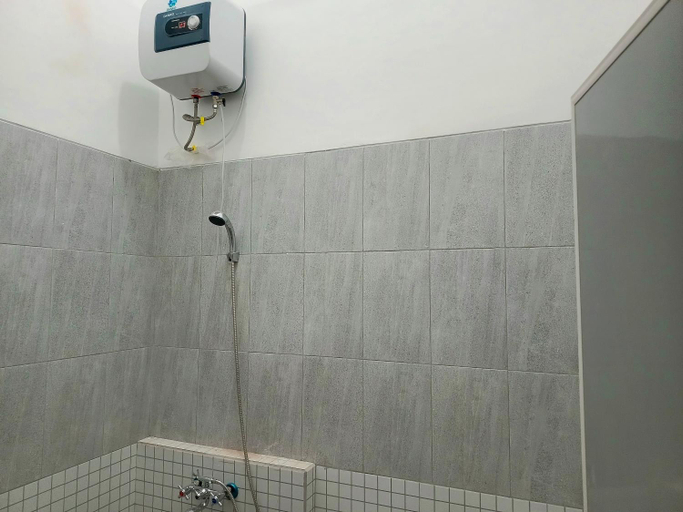 Bathroom 5