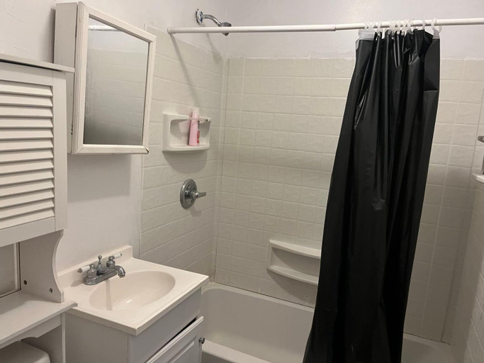 Bedroom 3, 2131, Philadelphia